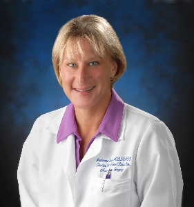 Dr. Marianne Cinat